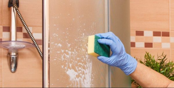 clean a shower screen properly