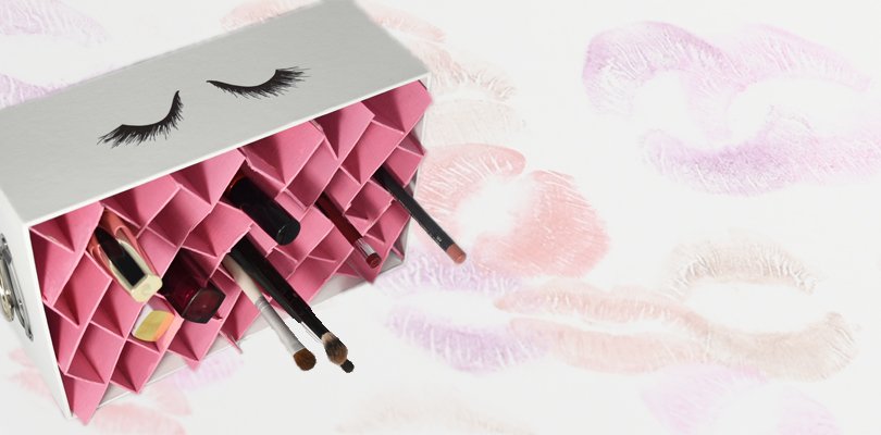 DIY cosmetic storage box