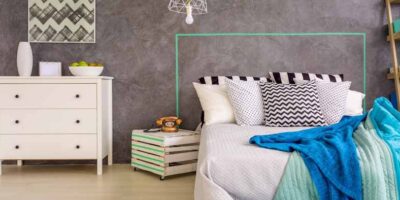How to use decorative plaster to style a wall