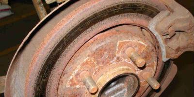 When to change brake pads and brake discs