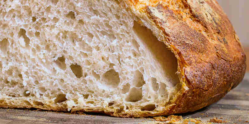 store bread correctly