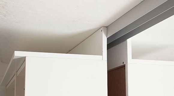 build a walk-in closet easily