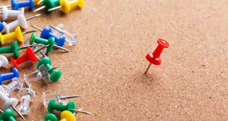 make a noticeboard easily