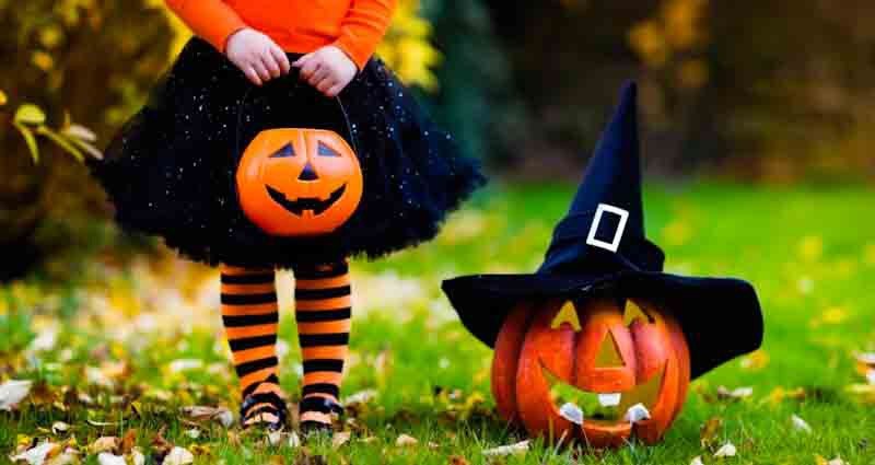 design a Halloween children’s party