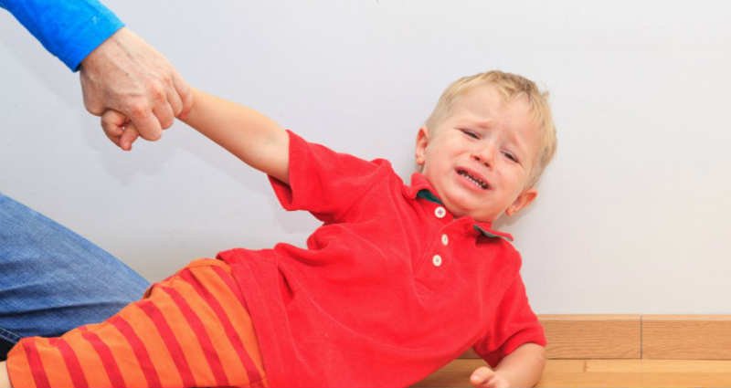 avoid child tantrums after daycare