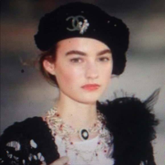 Winter hat style - beret