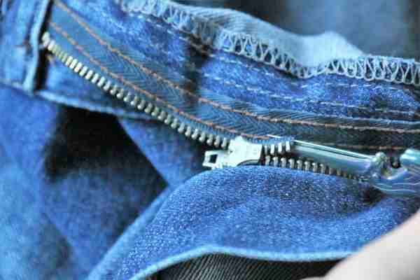 How to fix jeans zipper