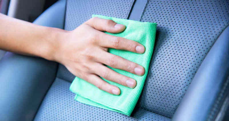 clean car seats correctly