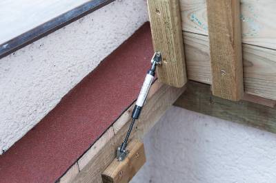 build a garbage can box