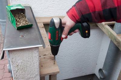 build a garbage can box