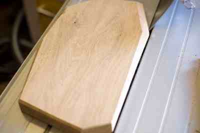 make a chopping board