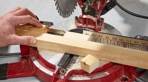 upcycle a lamp from leftover wood