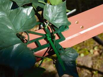 use artificial ivy in the garden