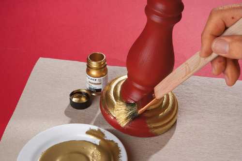 apply metallic finishes for craft easily