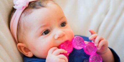 identify teething pain signs