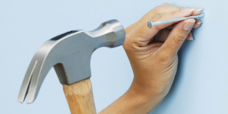 how to find wall studs
