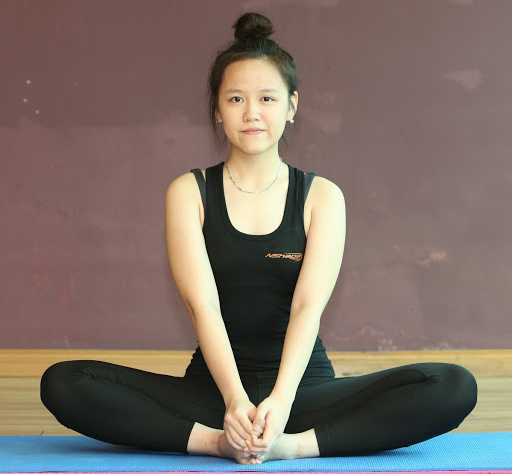 How to stretch hips
