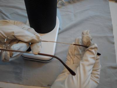 How to tighten glasses